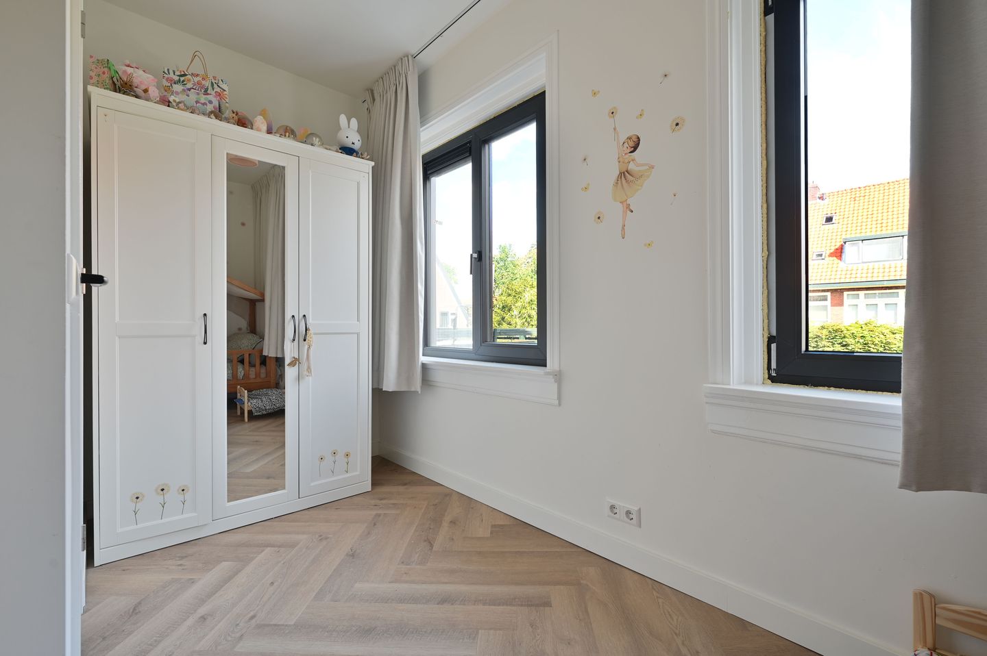 Photo 14 of Kapteynstraat 10
