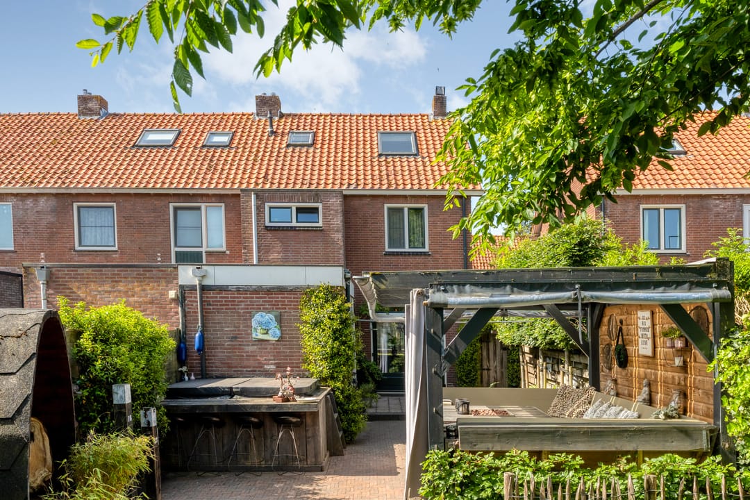 Photo 56 of Zuiderwalstraat 8