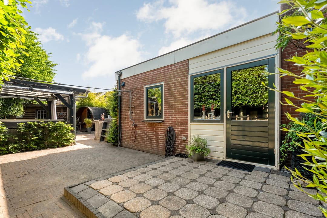 Photo 58 of Zuiderwalstraat 8