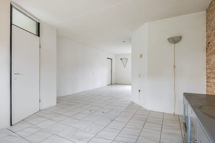 Tussenwoning te koop: Sassingastins 127, Leeuwarden
