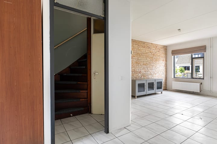 Tussenwoning te koop: Sassingastins 127, Leeuwarden