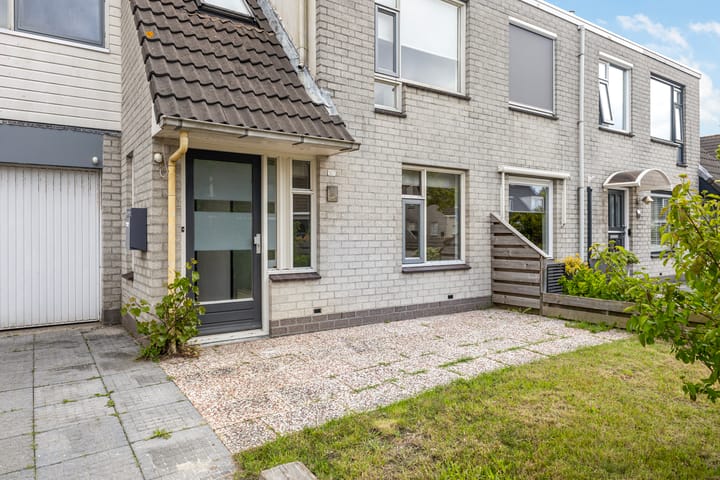 Tussenwoning te koop: Sassingastins 127, Leeuwarden