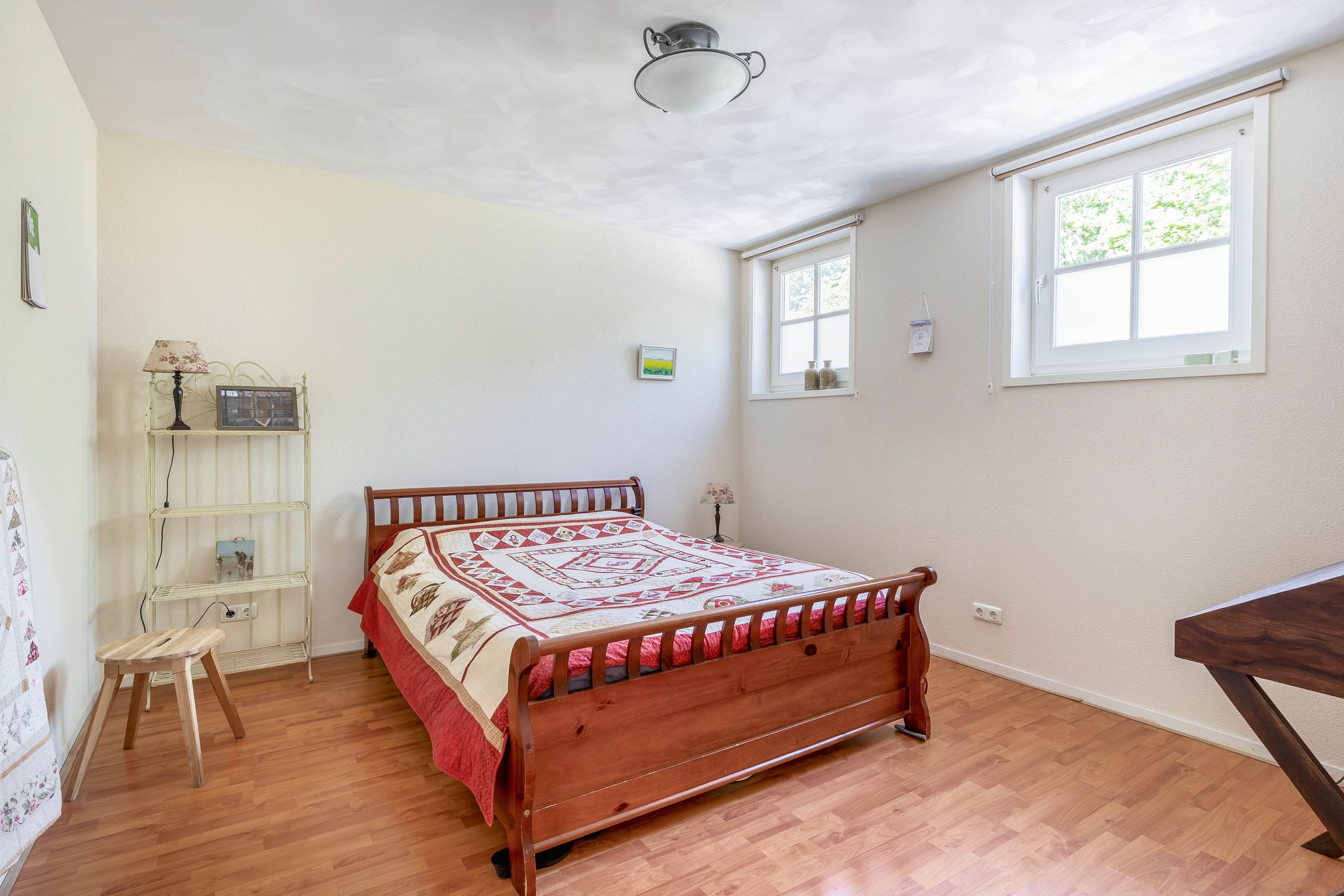 Characterful Semi-Detached Home with Spacious South-Facing Garden in Quiet Location — 21