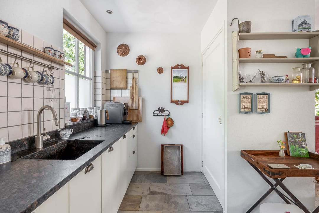 Characterful Semi-Detached Home with Spacious South-Facing Garden in Quiet Location — 17