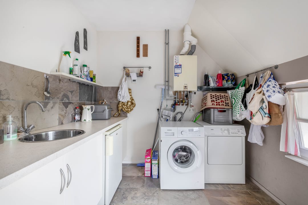 Characterful Semi-Detached Home with Spacious South-Facing Garden in Quiet Location — 26