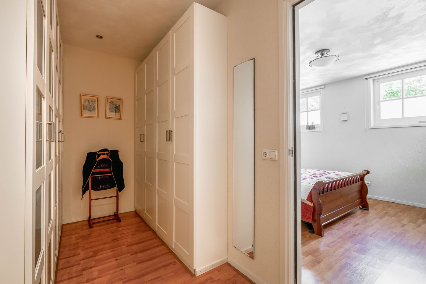 Characterful Semi-Detached Home with Spacious South-Facing Garden in Quiet Location — 20