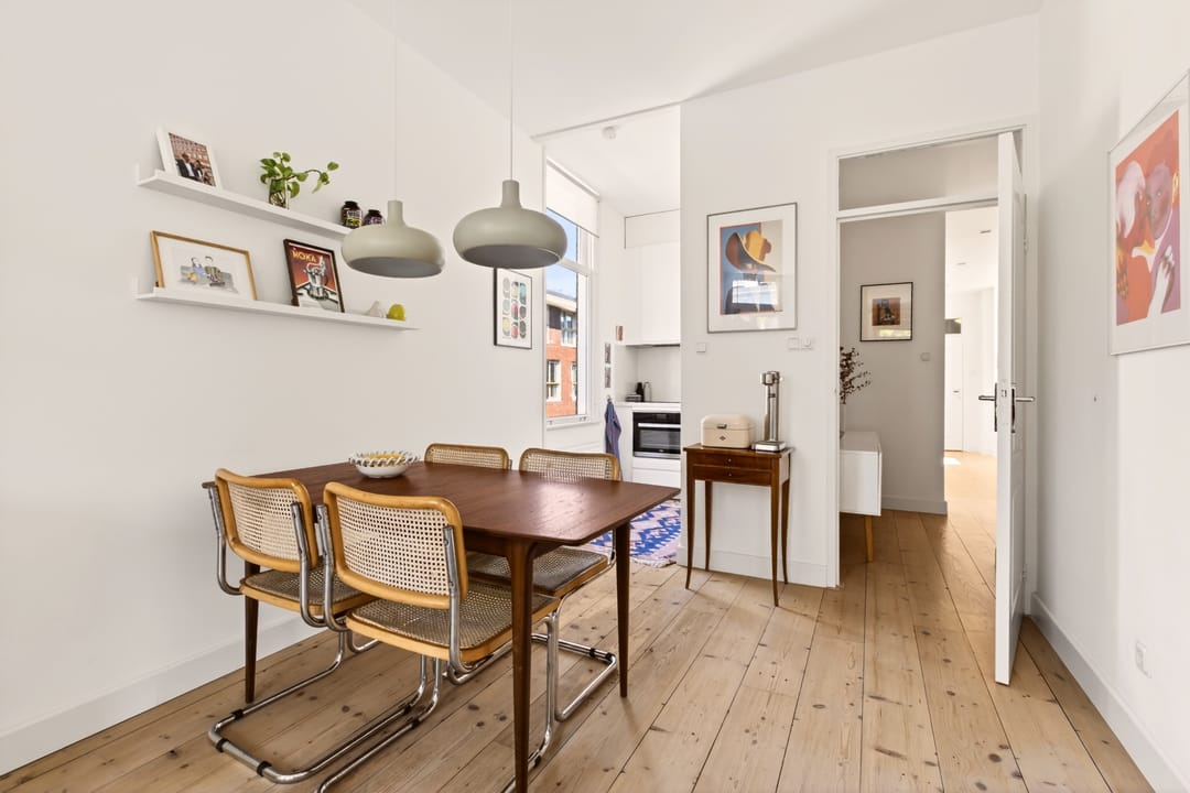 Spacious and Light Corner Apartment on Freehold Land in Amsterdam De Pijp — 8