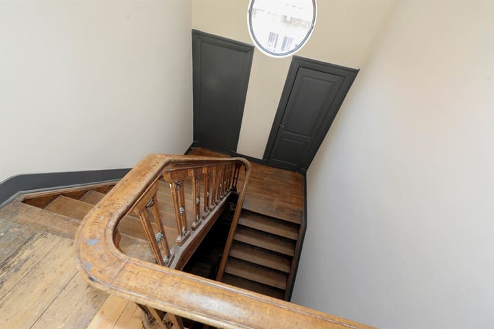 Photo 5 of Noordeinde 122-B