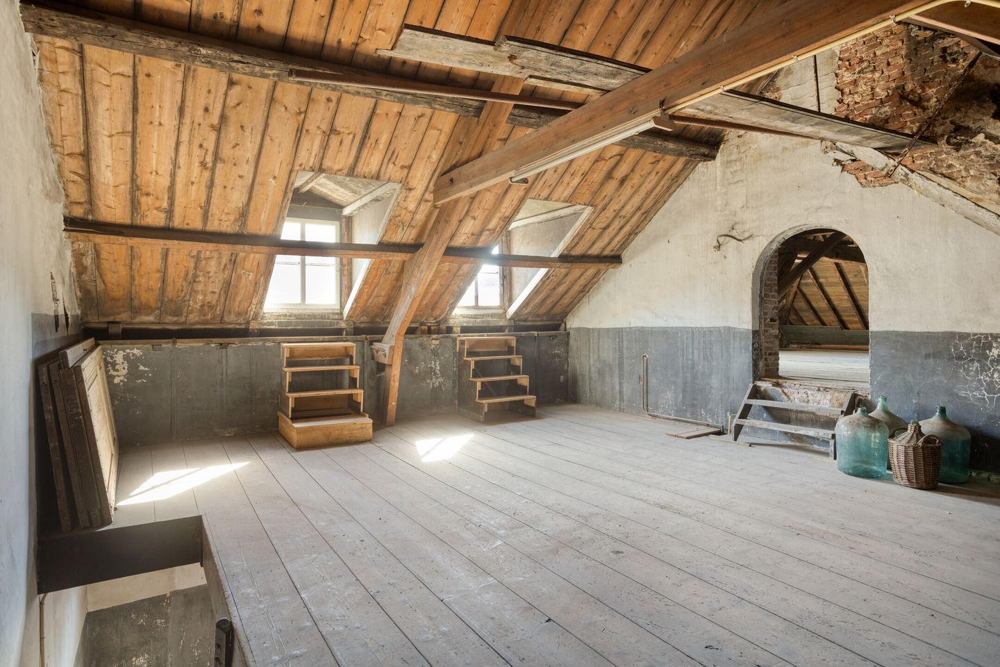 Historic Monumental Ensemble with Former Shop and Workshop in Bergen op Zoom Center — 35
