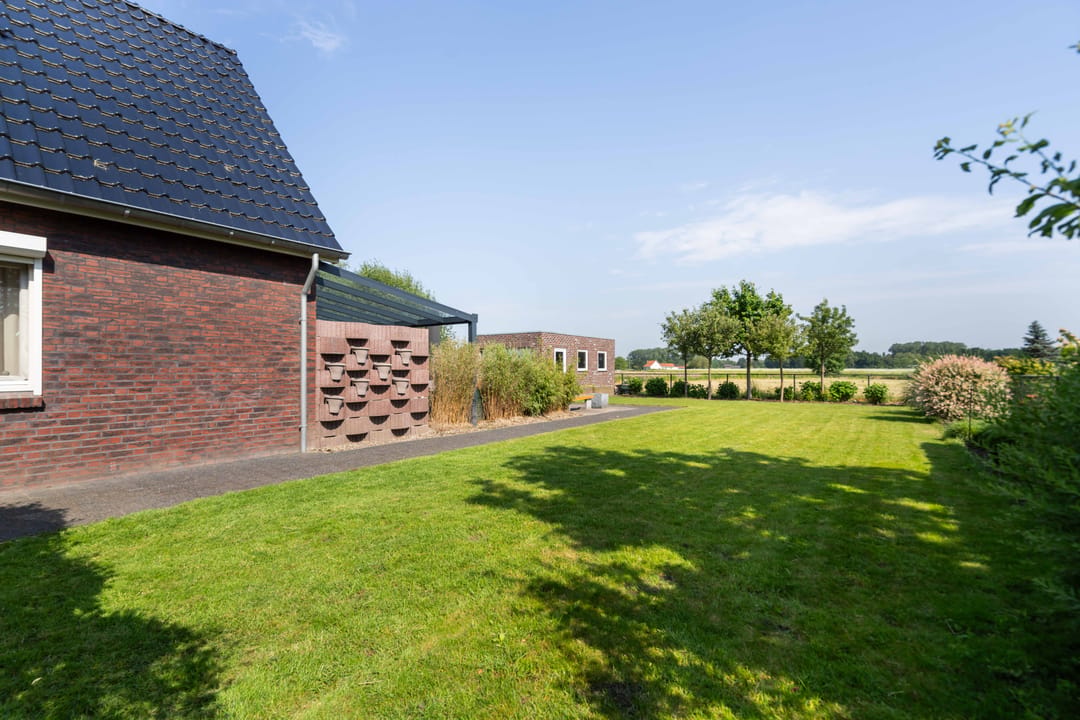 Photo 46 of In het Veld 6-B
