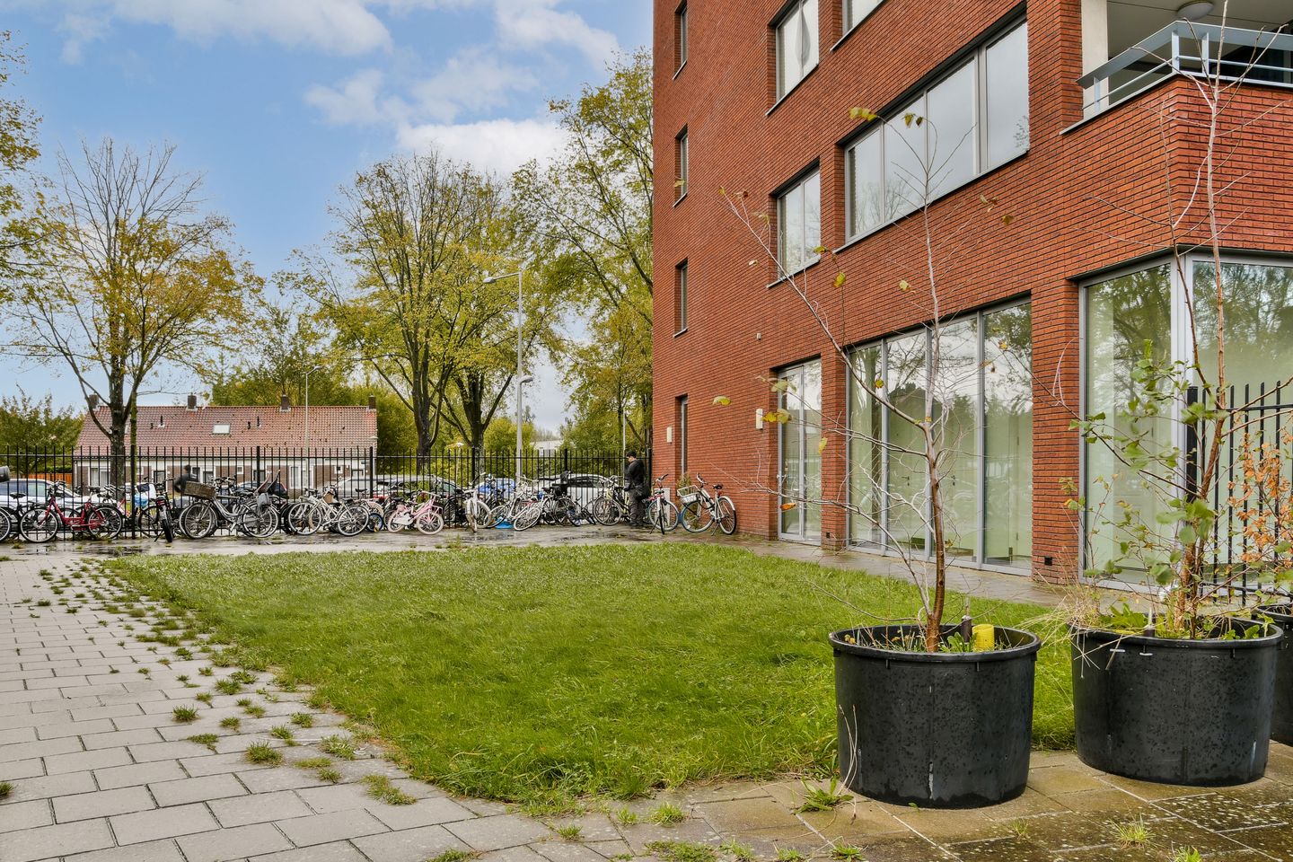 Photo 25 of Troelstralaan 211