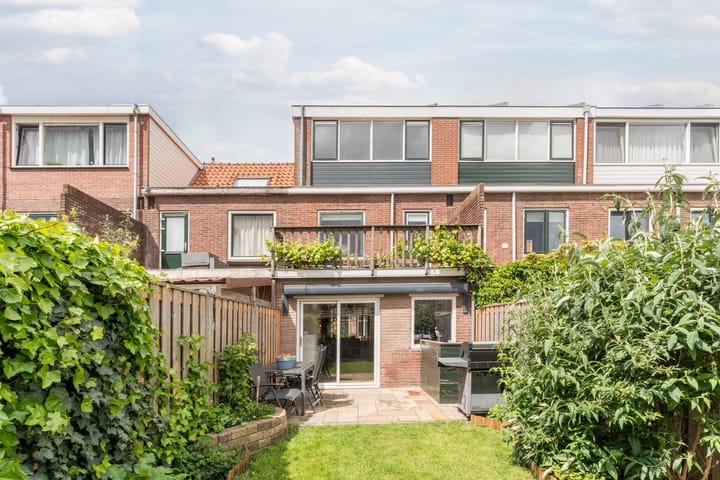 Photo 4 of Kortenaerstraat 89