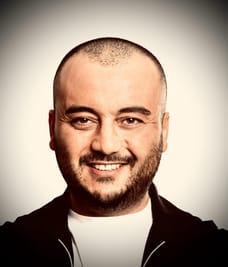 Koray Okat - Directeur
