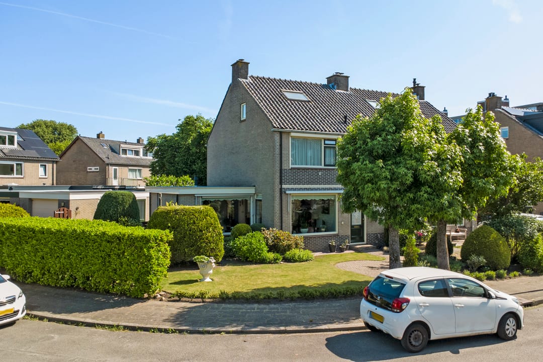 Photo 43 of Aïdastraat 20