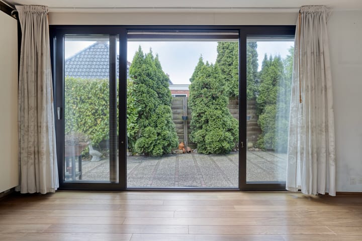 Vrijstaande woning te koop: Groningerstraat 24, Roden