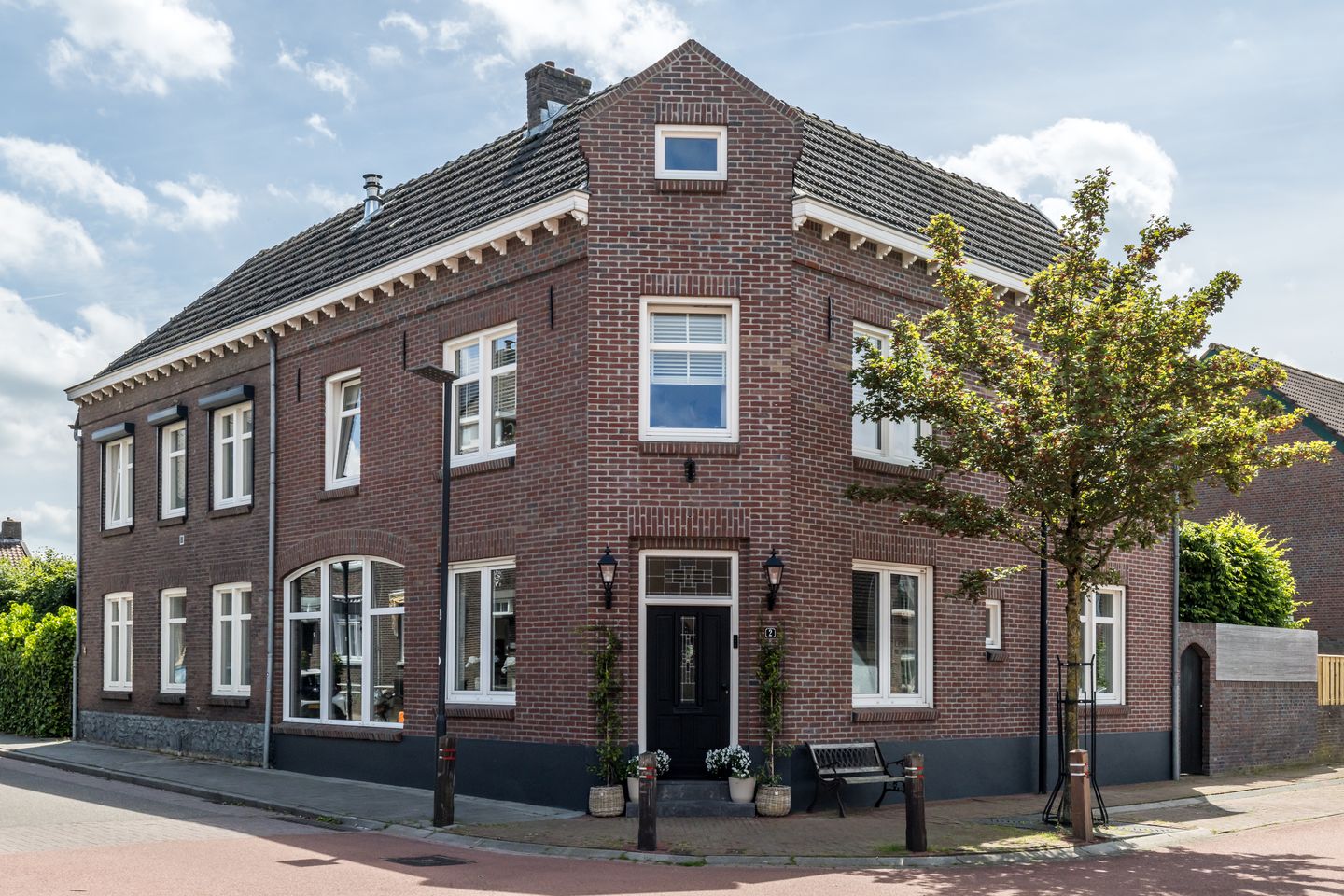 Foto 1 van Bouwbergstraat 2