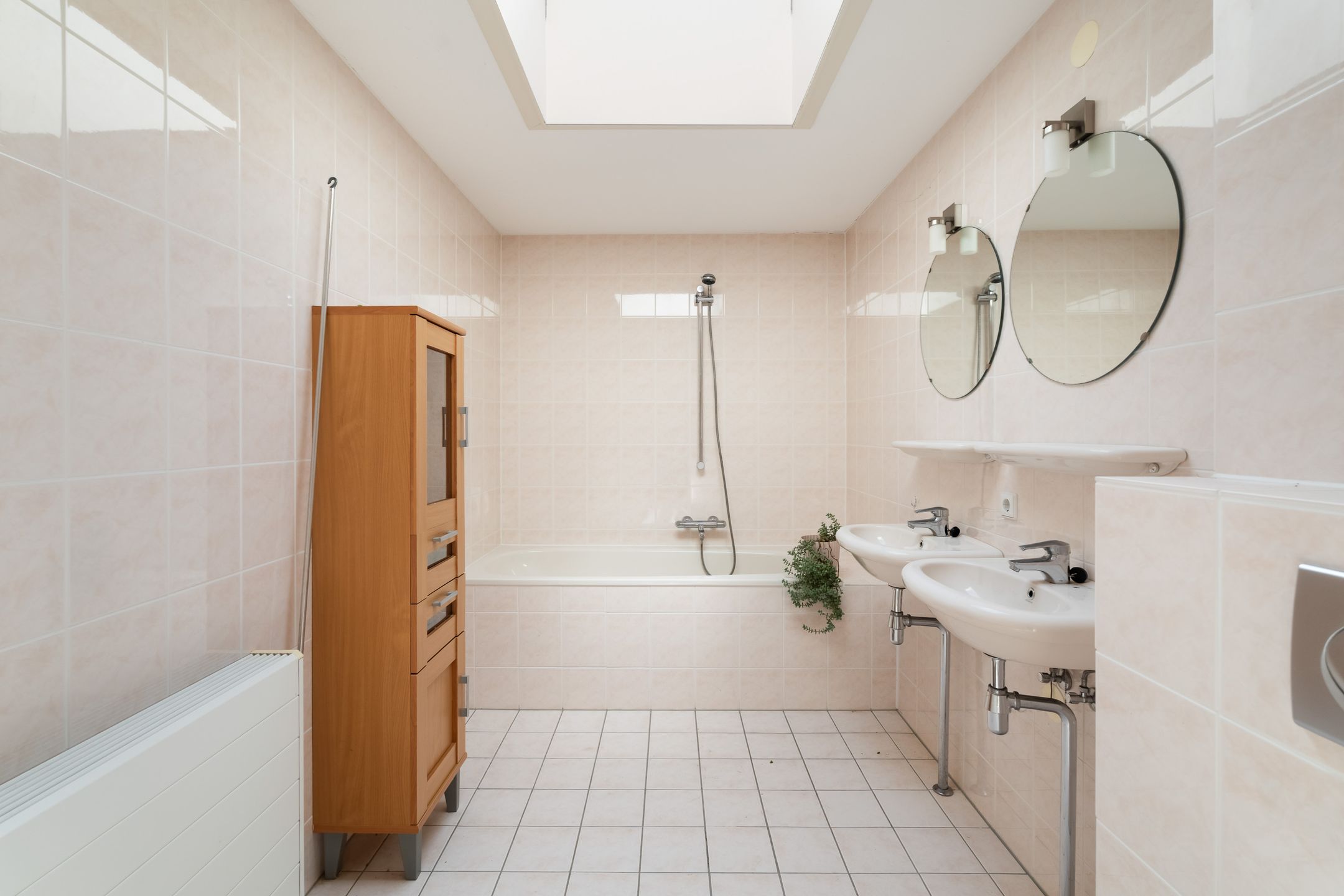 Foto 42 van Oostvoornestraat 9