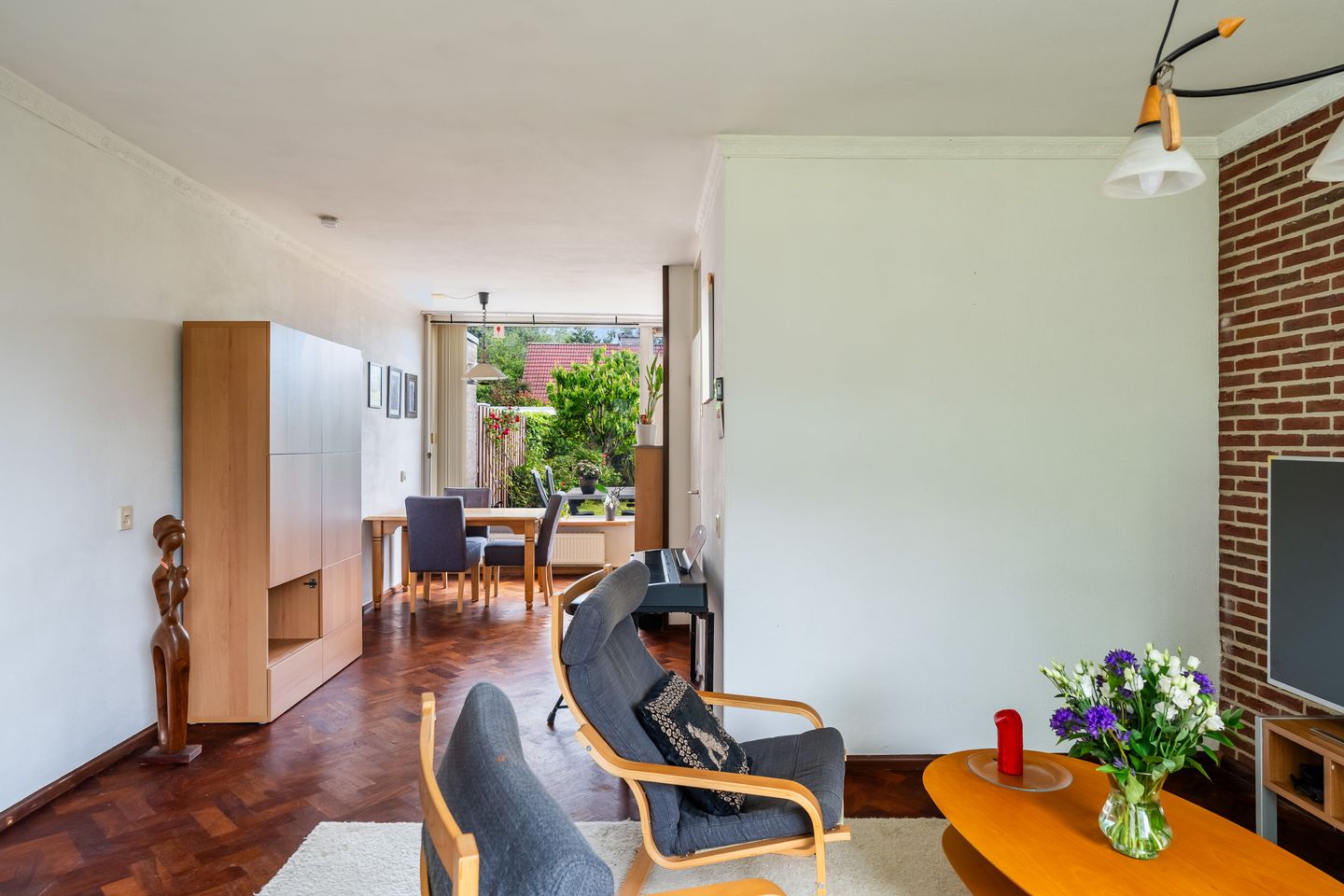 Spacious Family Home with Deep Garden Near Westerpark — 10