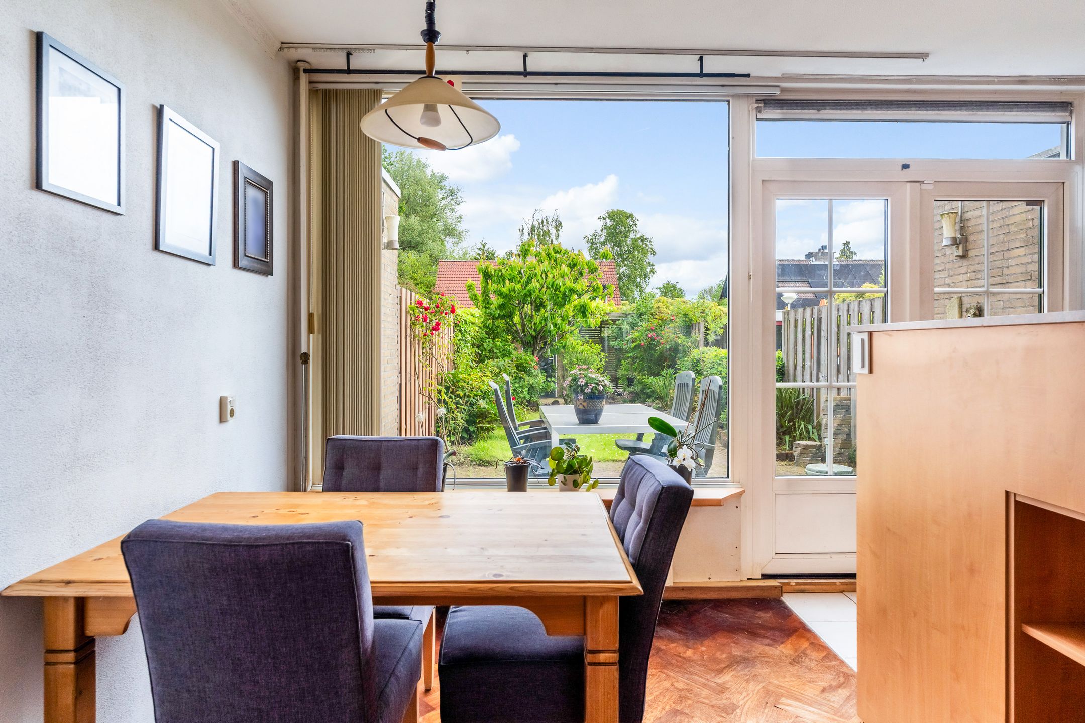 Spacious Family Home with Deep Garden Near Westerpark — 12
