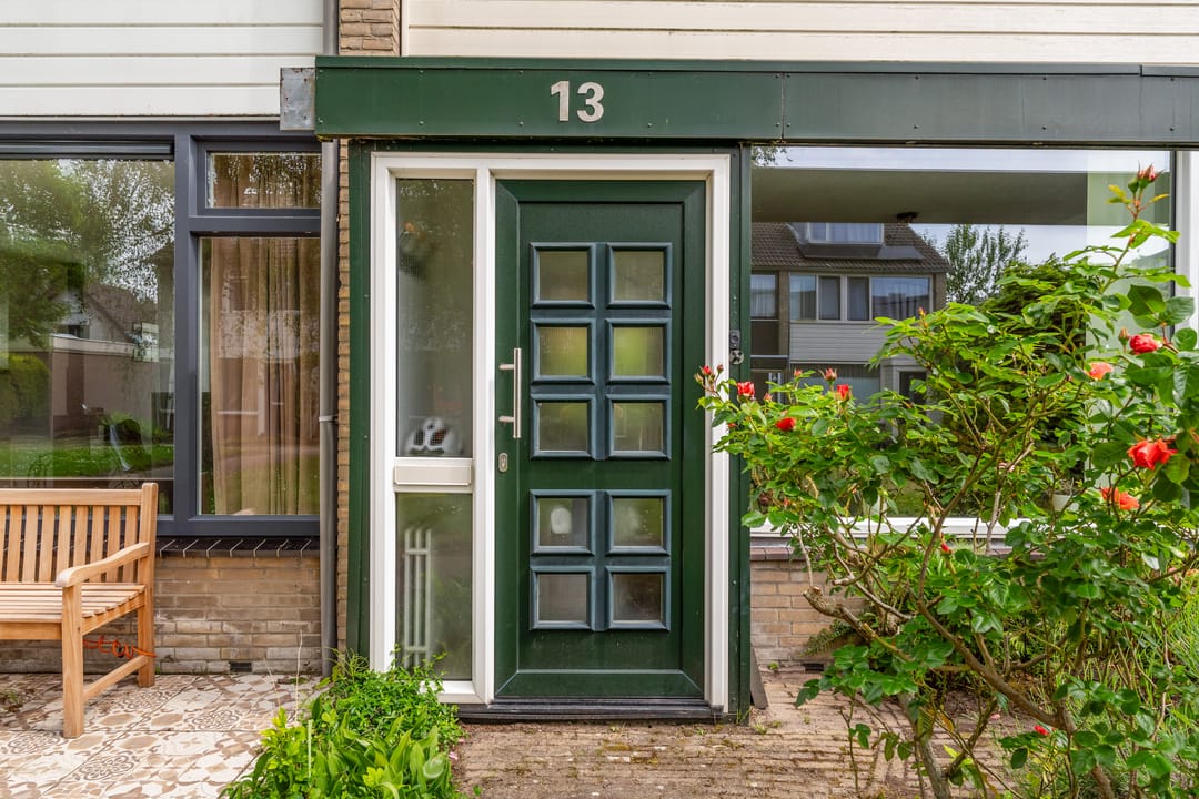 Spacious Family Home with Deep Garden Near Westerpark — 46
