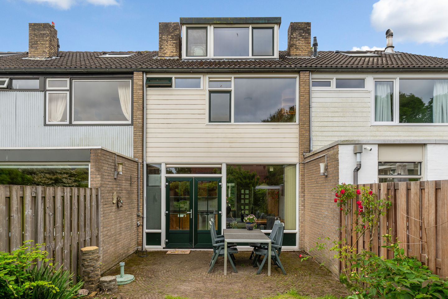 Spacious Family Home with Deep Garden Near Westerpark — 44
