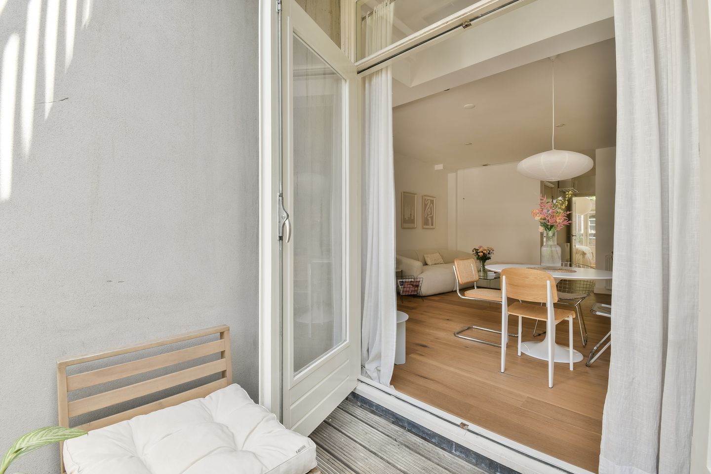 Stylish Oud-West Apartment with Two Terraces on Freehold Land — 10