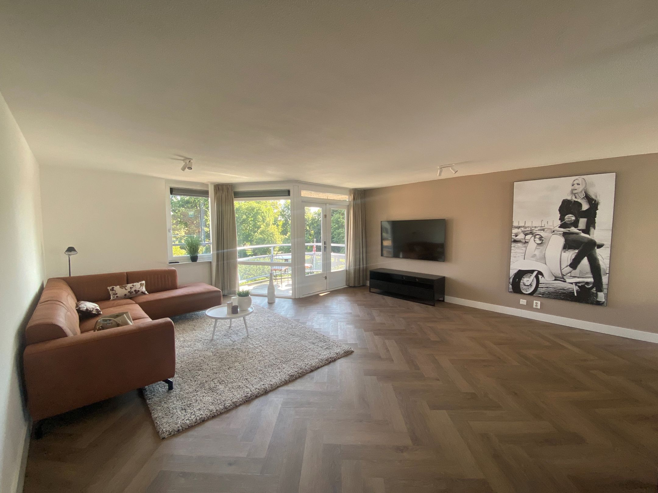 Photo 3 of Grote Haag 121