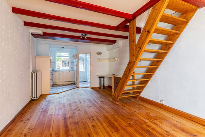Tussenwoning te koop: Nieuwstraat 115, Weesp
