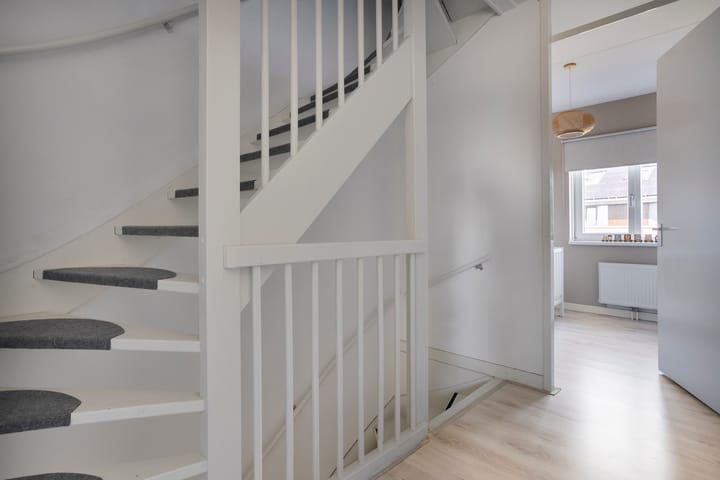 Tussenwoning te koop: Irisstraat 57, Losser