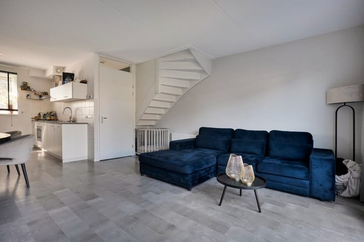 Tussenwoning te koop: Irisstraat 57, Losser