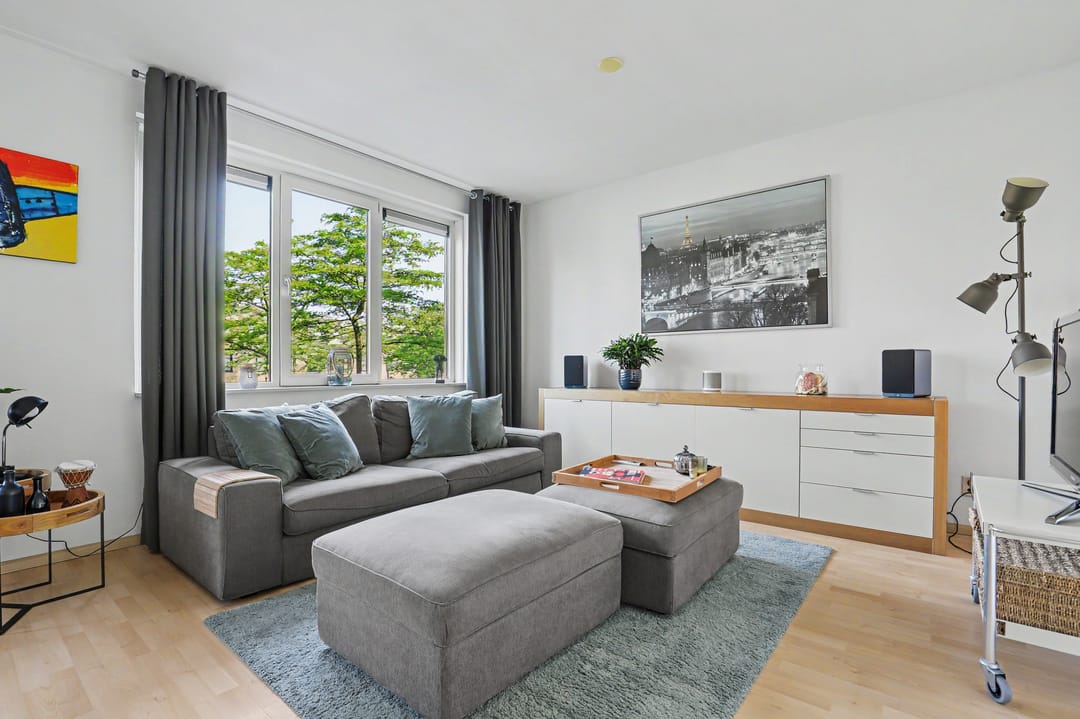 Photo 16 of Avenue Carré 182