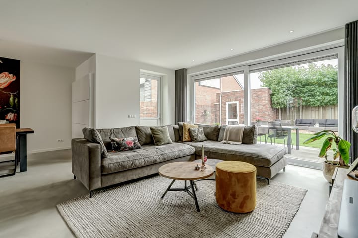 Hoekwoning te koop: Bleijenhoek 16A, Bladel