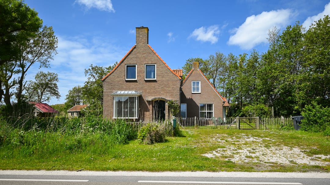 Photo 2 of Oosterend 3