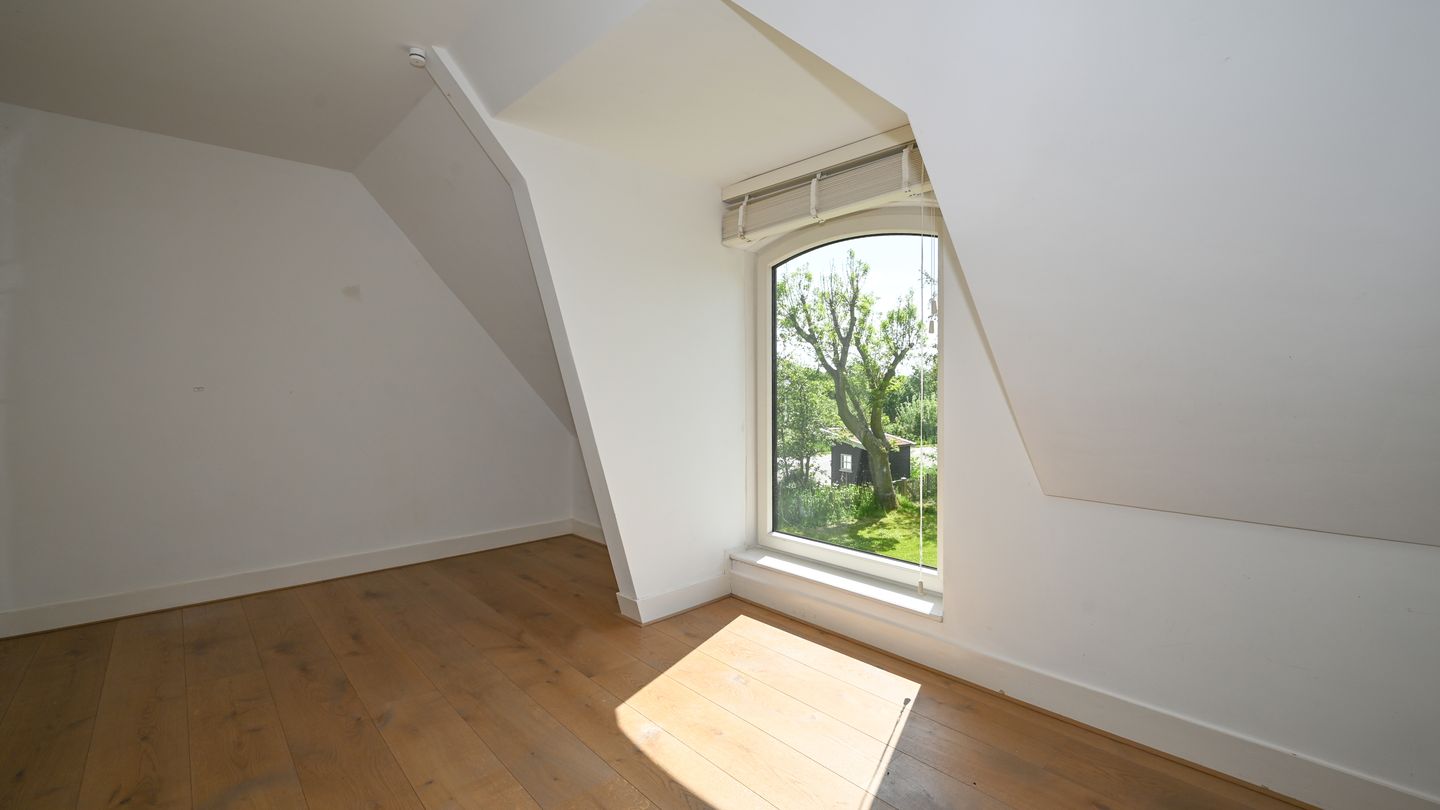 Photo 19 of Oosterend 3