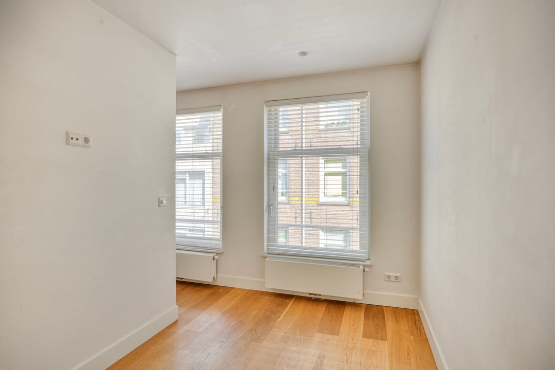 Foto 11 van Laurierstraat 77-E