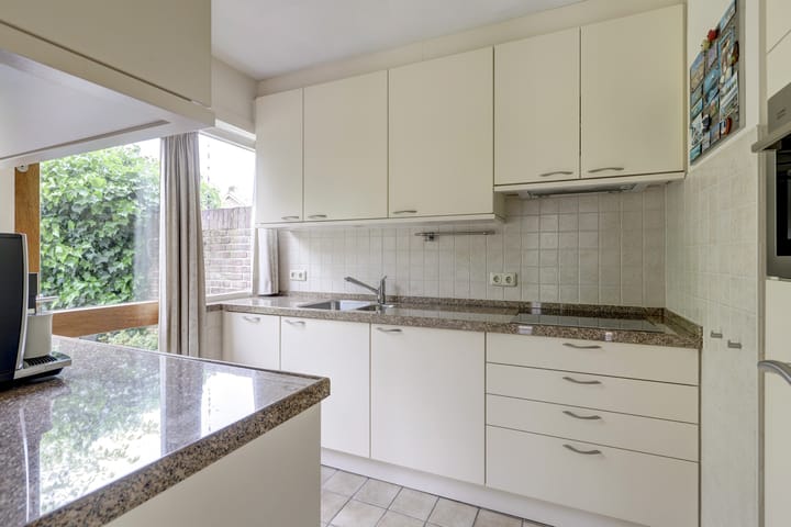 Foto 4 van Mahlerstraat 4