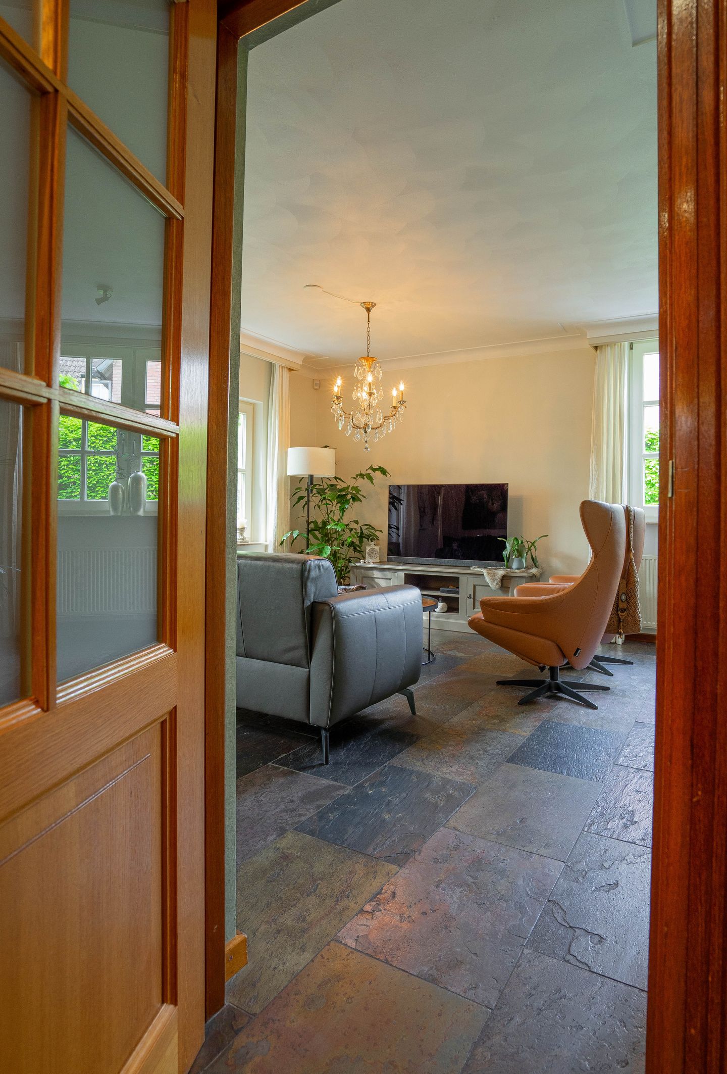 Photo 10 of Helmondsestraat 66