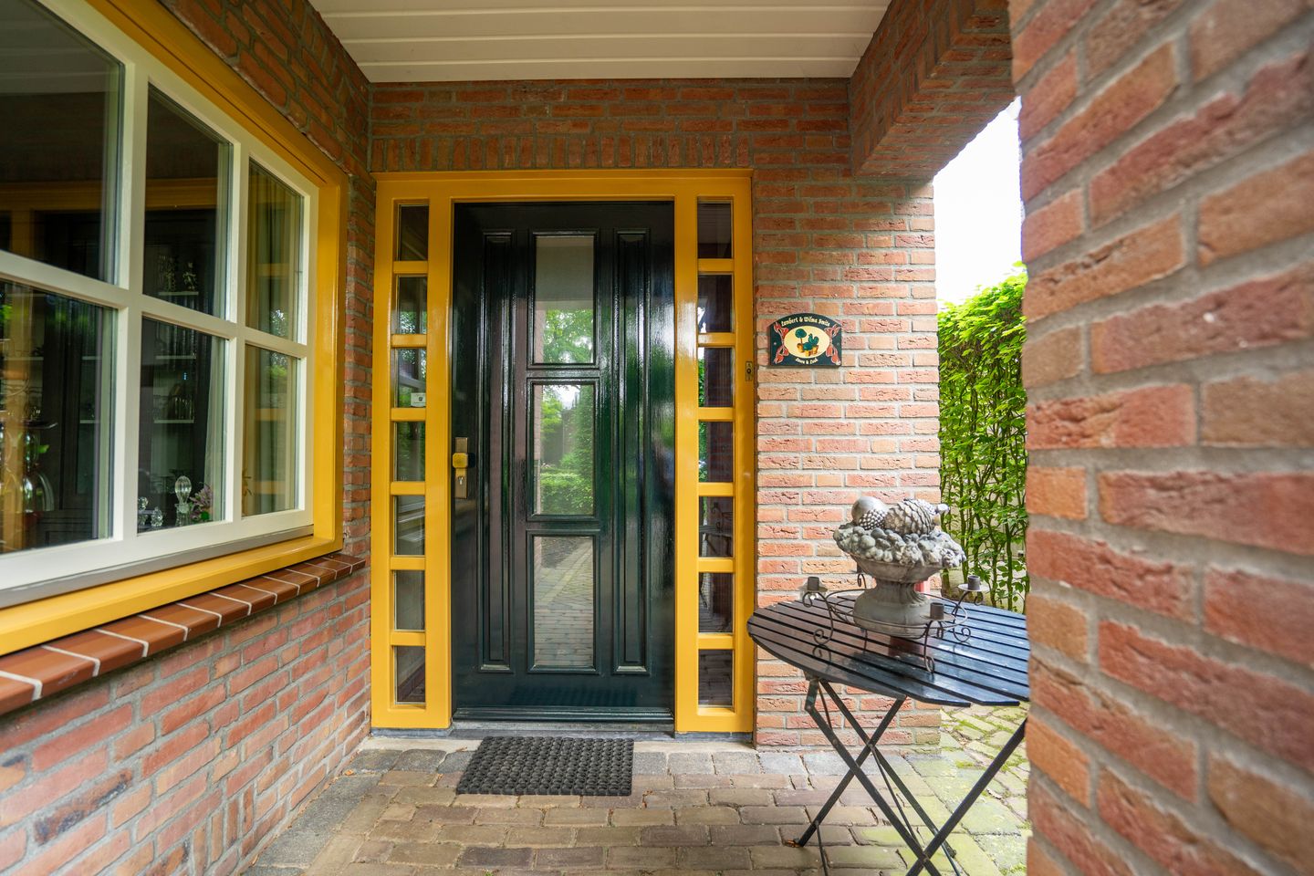 Photo 4 of Helmondsestraat 66