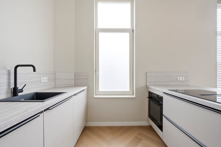 Appartement te koop: Dr Smitstraat 5, Zandvoort