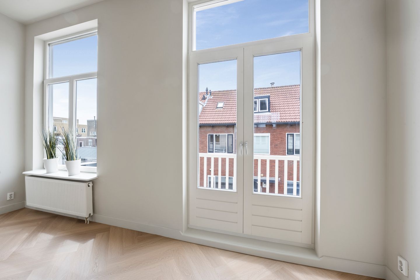 Photo 5 of Dr Smitstraat 5-A