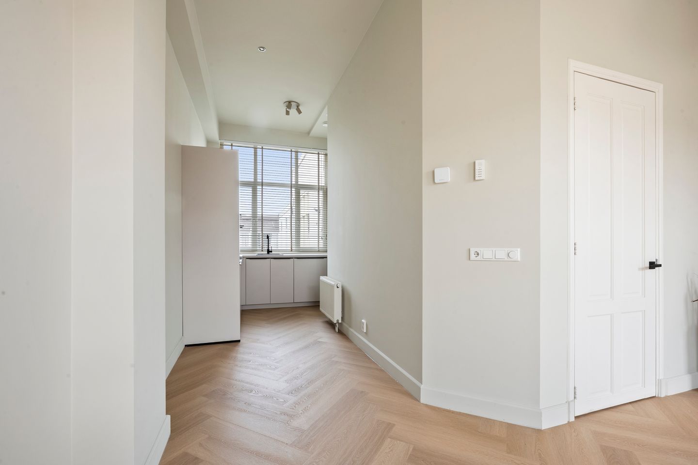 Photo 10 of Dr Smitstraat 5-A