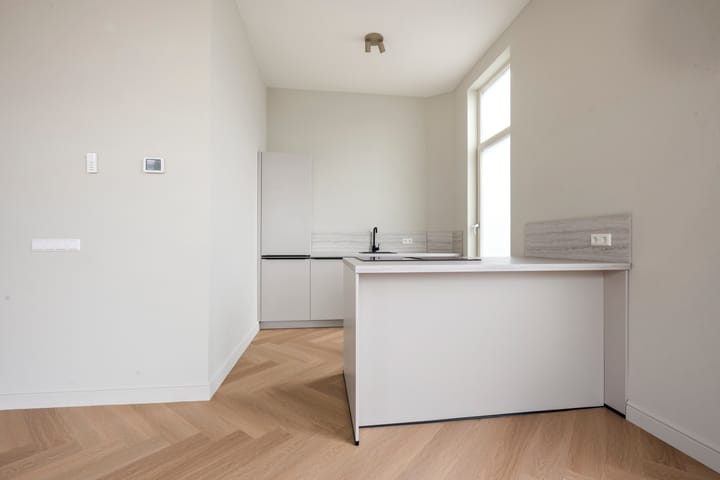 Appartement te koop: Dr Smitstraat 5, Zandvoort