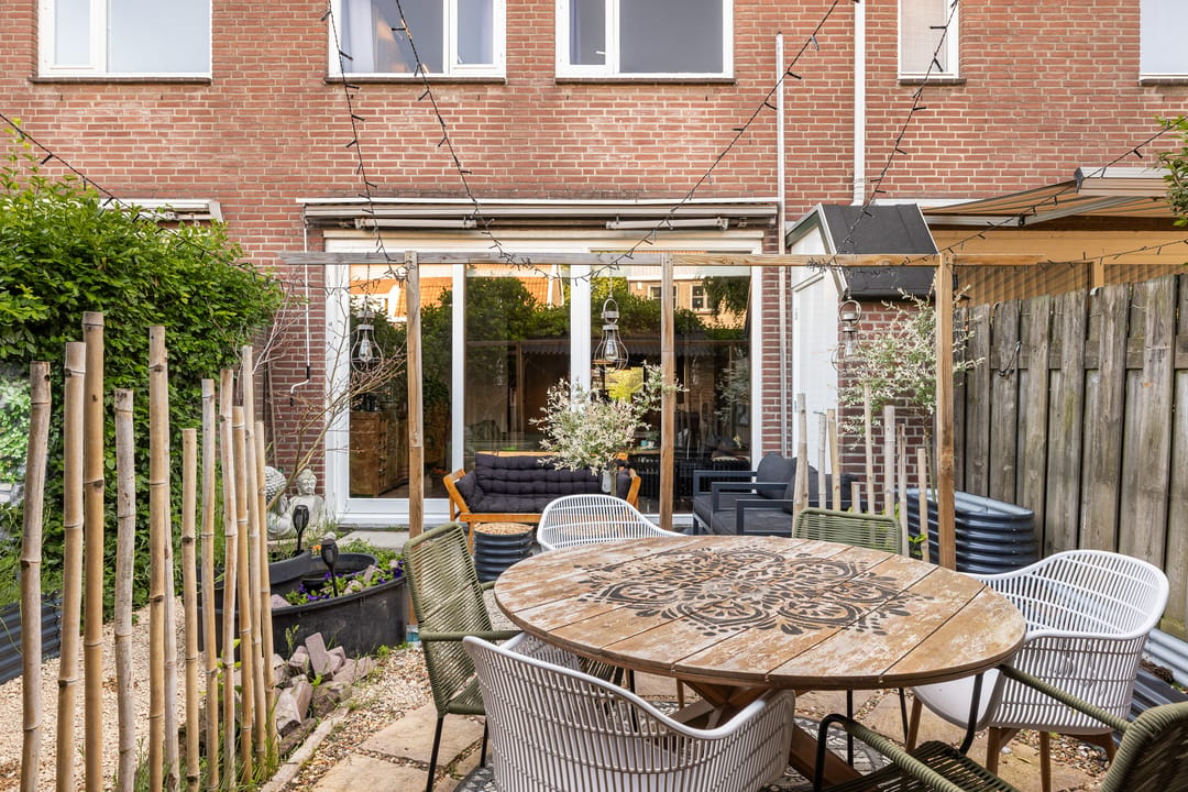 Photo 13 of Meindert Hobbemastraat 115