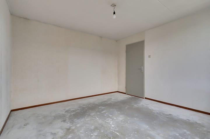 Tussenwoning te koop: Linzen-oord 19, Houten