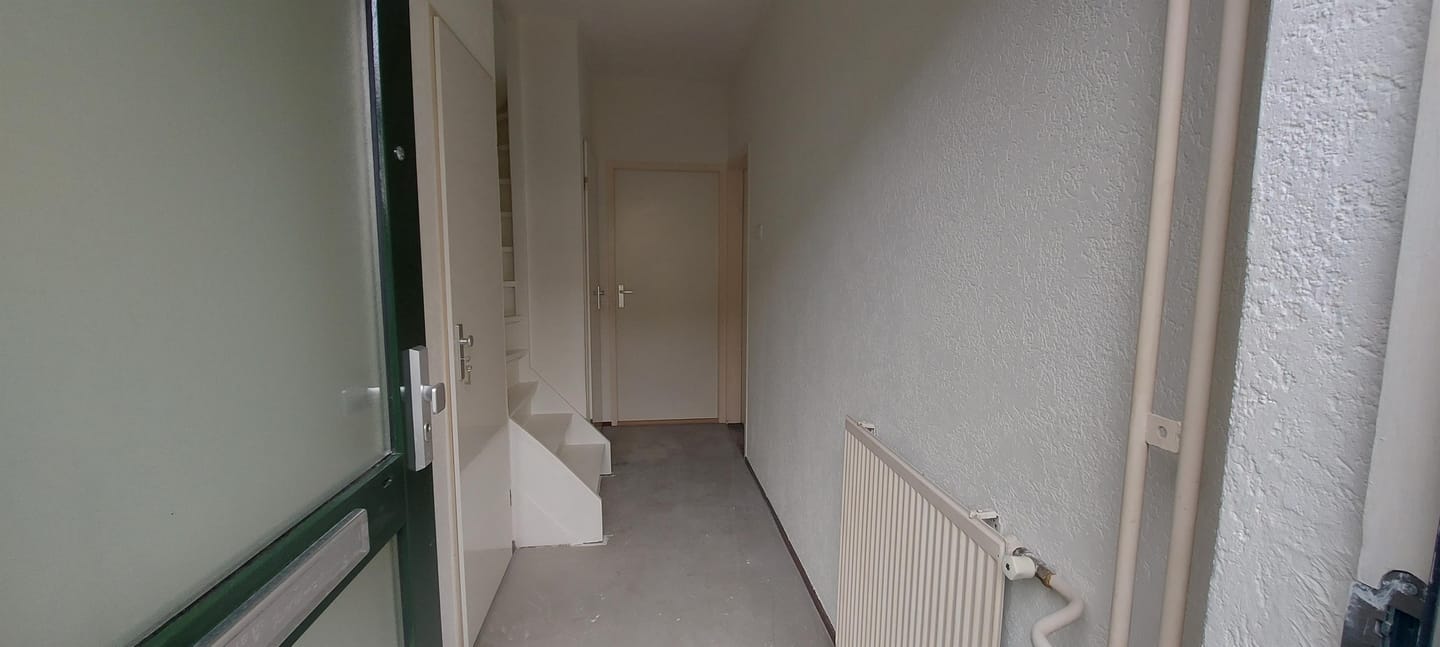 Photo 5 of Bergschot 302