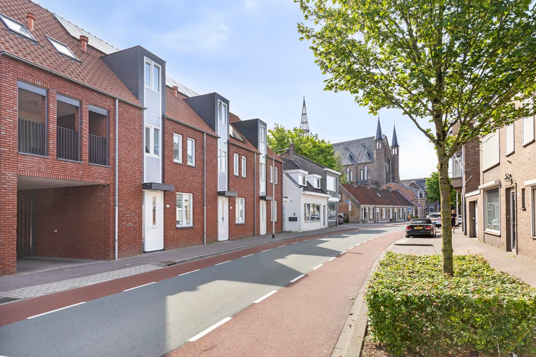 Photo 43 of Hasseltstraat 172