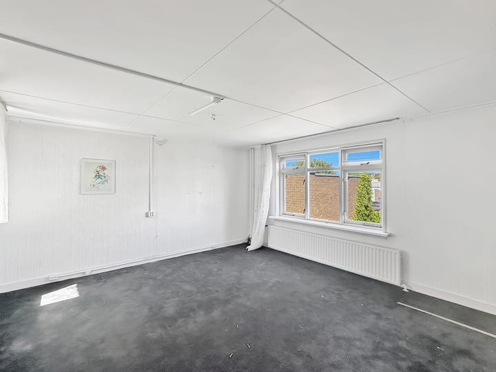 Hoekwoning te koop: Zuiddijk 83, Zaandam