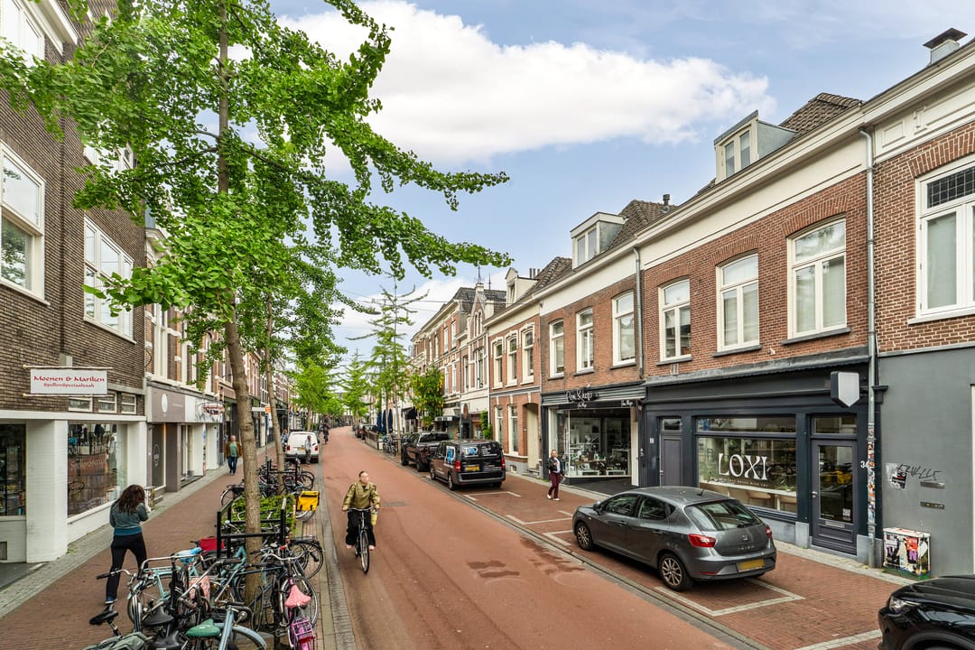 Photo 46 of van Welderenstraat 36
