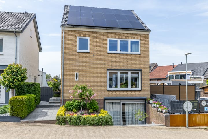 Photo 2 of Hofstraat 2