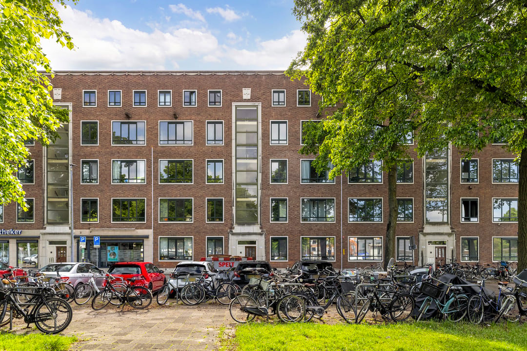 Photo 46 of Stadhoudersplein 27-D